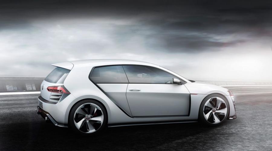  Volkswagen Golf Design Vision GTi 2013 года  (фото 17 из 25)